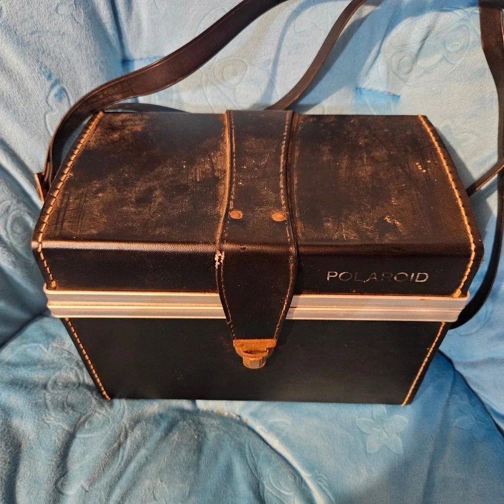 Vintage Polaroid Land Camera Model 420 Instant Camera‎ w/ Case & Manual Untested